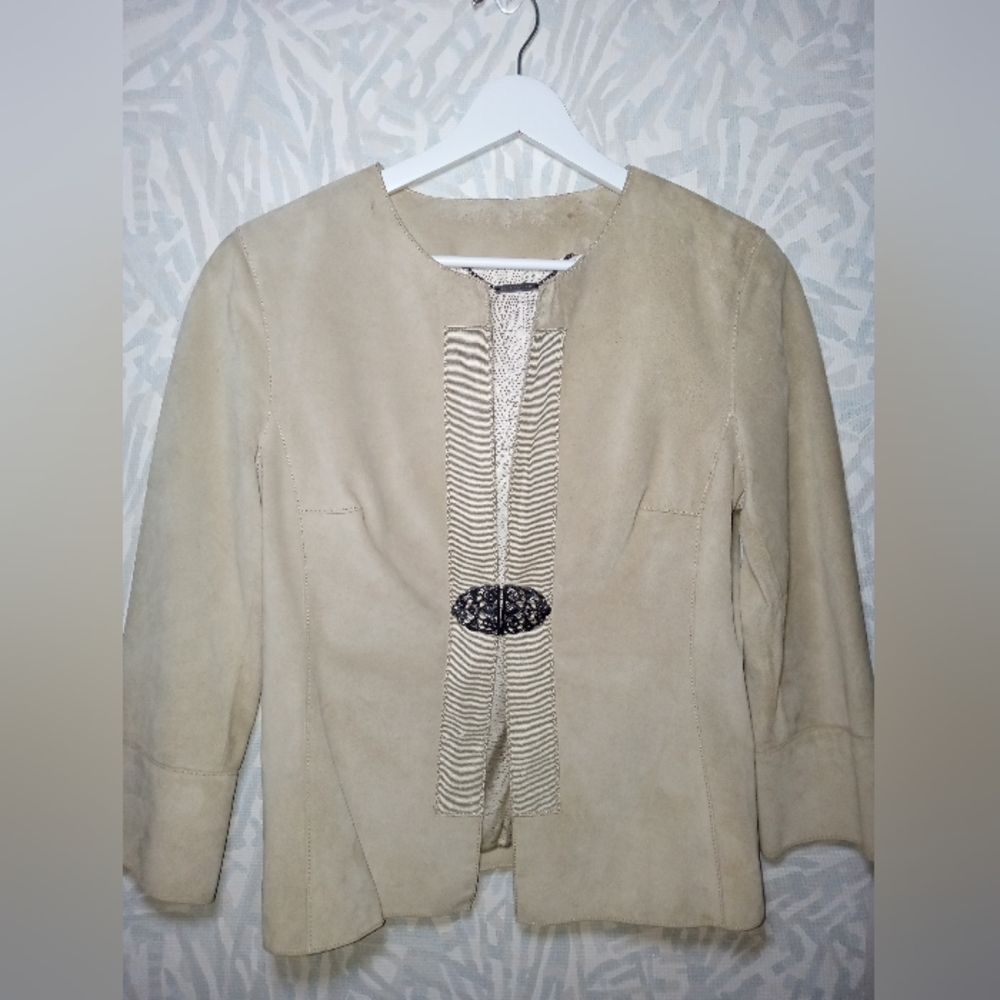 Elie Tahari Cream Leather Jacket with Notched Lapels, Size Small